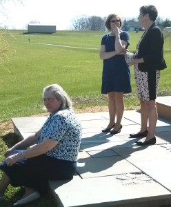 Danita, Lynne, & Toni's Mom