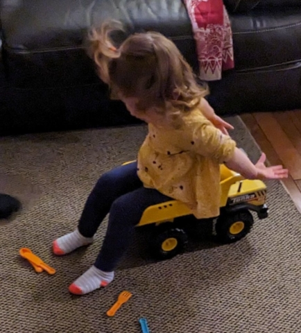 How to use a Tonka dump truck